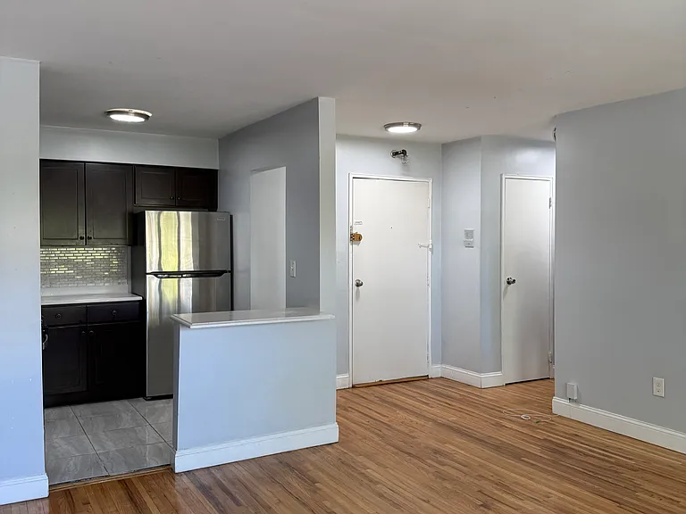 231 W Sumner Ave #84 — Photo 4
