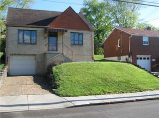 1067 Elwell St, Pittsburgh, PA