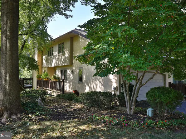 355 River Birch Cir #35-5, Elkins Park, PA 19027