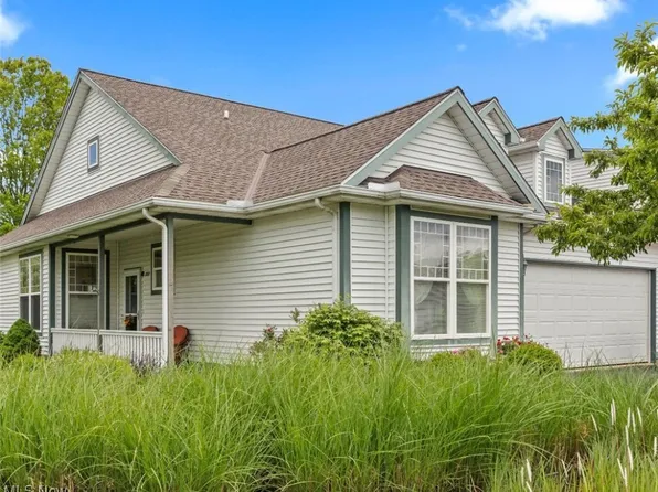 2201 Langford Ln, Avon, OH 44011