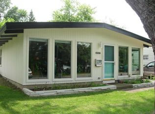 2527 Edgevale Rd, Columbus, OH 43221