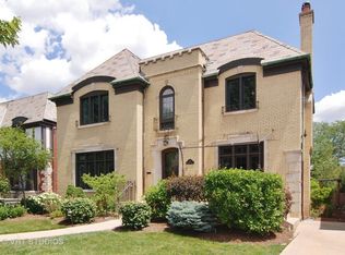 1122 N East Ave, Oak Park, IL 60302
