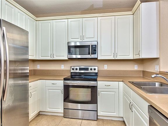 4th image of 1385 Mariposa Cir #9104