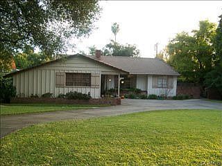 1st image of 642 E Leadora Ave