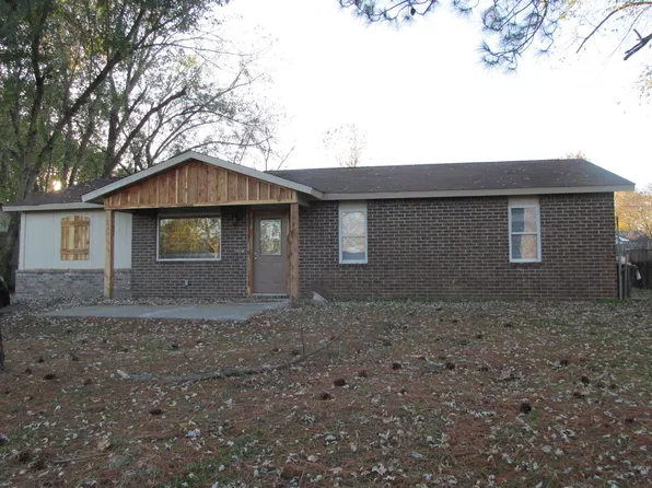 1407 12th Ter, Barling, AR 72923