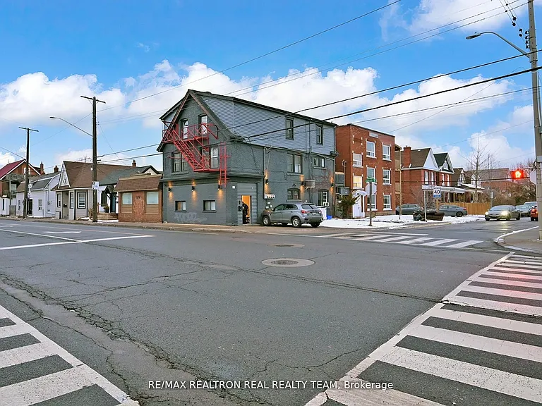 1129 Cannon St E #C2 — Photo 6
