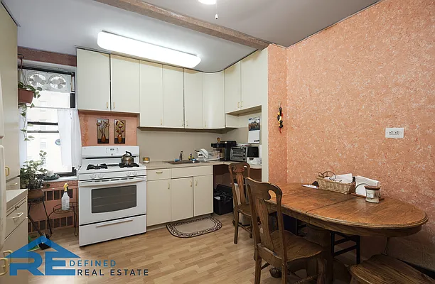 Sold by Redefined Real Estate | media 14