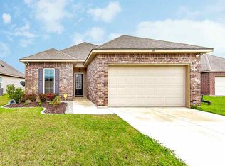 155 Southern Cir, Thibodaux, LA 70301