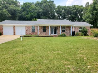 7365 Wymart Rd, Pensacola, FL 32526