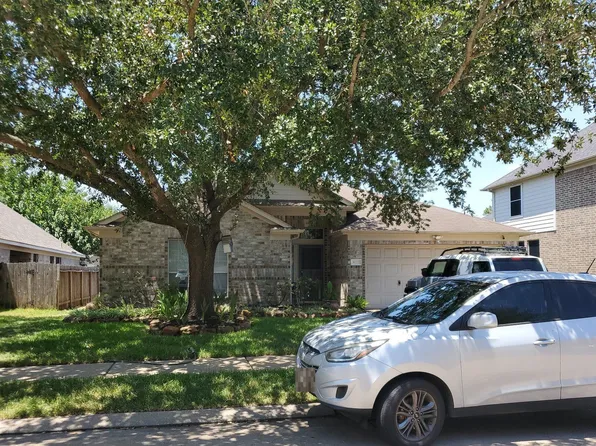 16722 Spring Glade Dr, Cypress, TX 77429