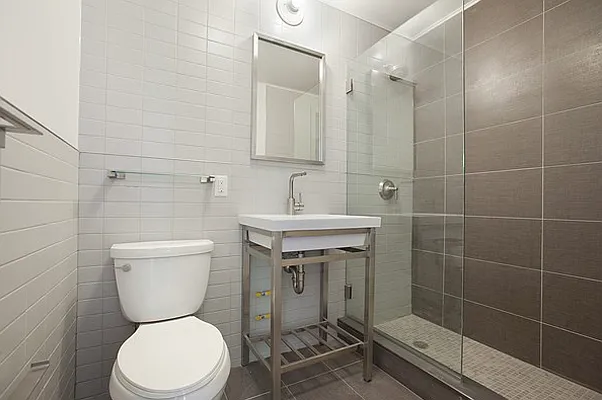 Rented by REAL New York | media 15