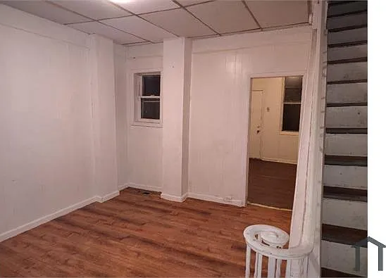 2318 E York St — Photo 1
