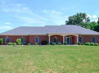 1314 Windy Hill Ct, Troy, OH