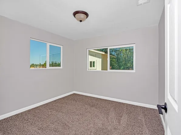 25752 Ellis St, Madera, CA 93638