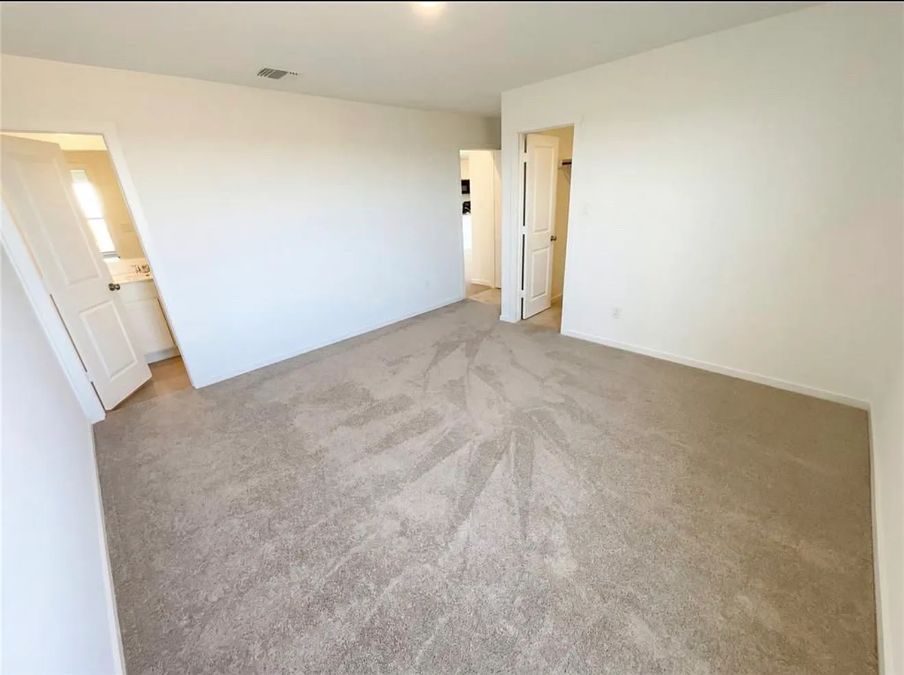 3 bed, 1508 sqft, $1,749 — Photo 4