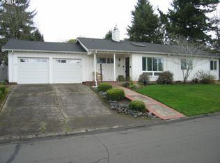 12445 SW Faircrest St, Portland, OR 97225