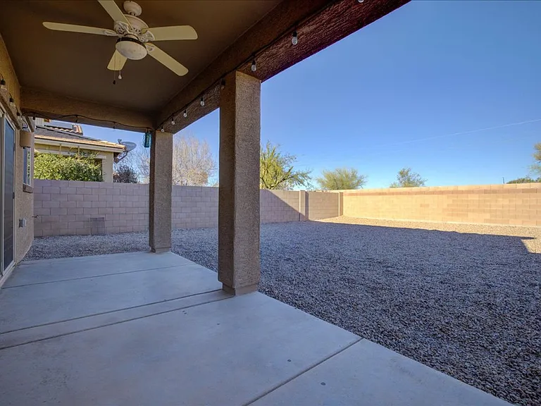 8011 S Dolphin Way — Photo 33