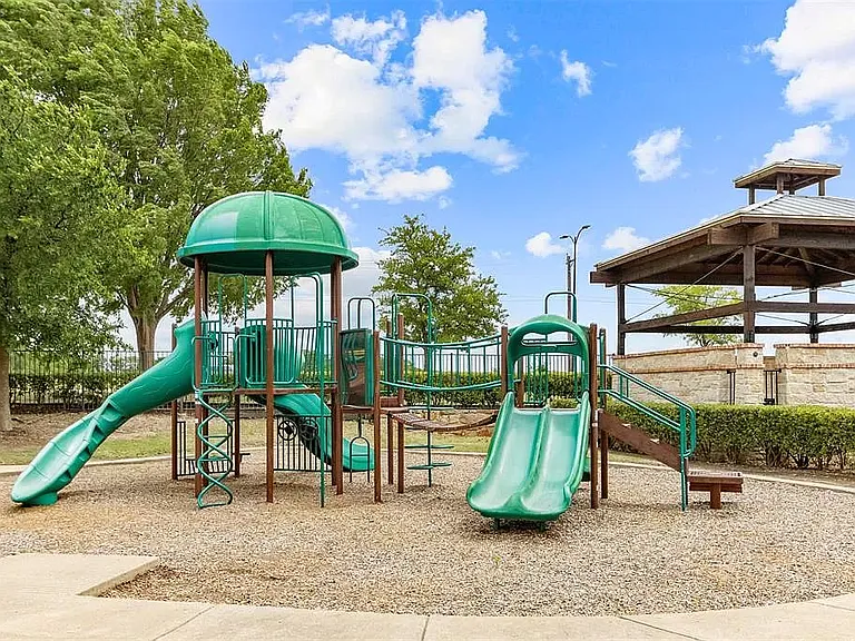 5105 Birchwood Dr — Photo 20