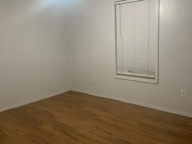 502 Hazel Ave — Photo 9