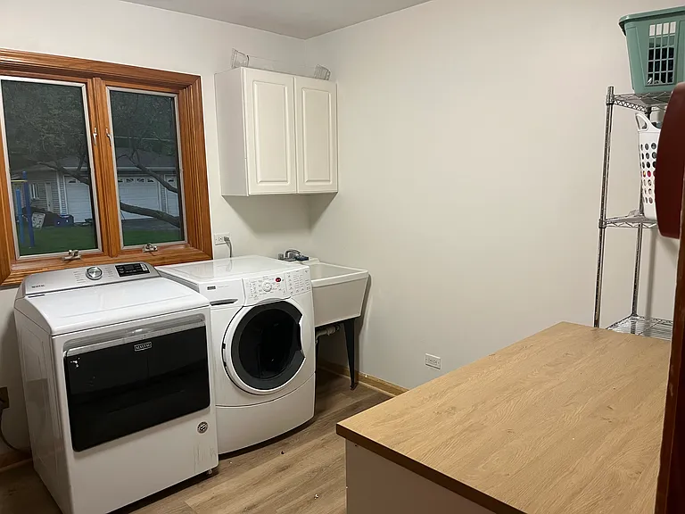 7915 Howard Ave — Photo 19