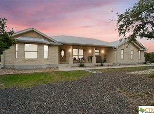 296 Lipizzan Ln, Spring Branch, TX 78070