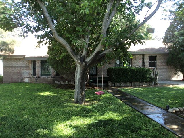 1st image of 13588 W 64th St