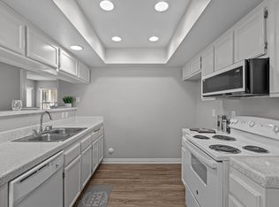 11207 Magnolia Ave APT 106, Riverside, CA 92505