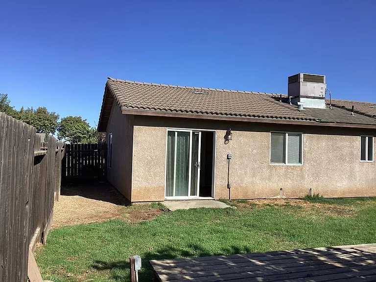 1450 La Jolla Way — Photo 38