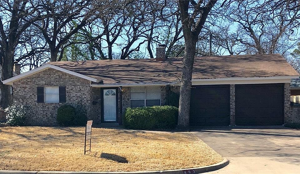1st image of 402 Baylor Dr