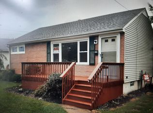 4836 Rogers Rd, Hamburg, NY 14075