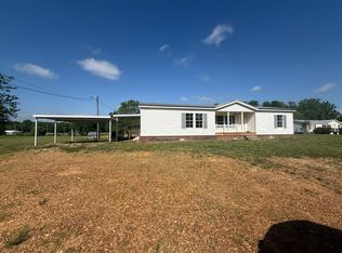 156 Rader Creek Rd, Sarah, MS 38665