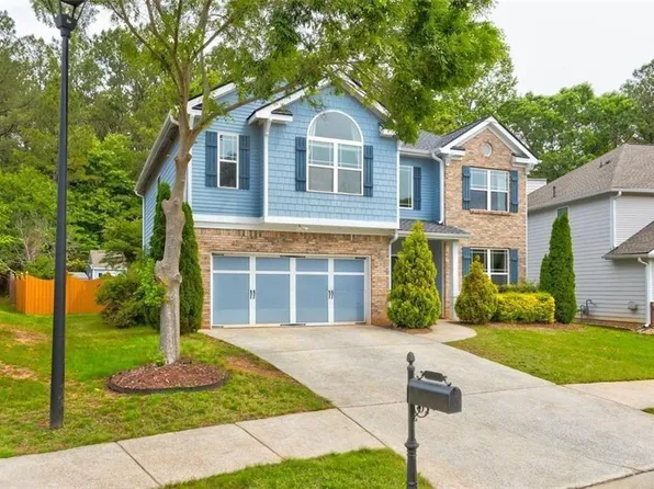 133 Parkway Dr, Fairburn, GA 30213