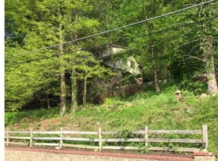 1118 Friedensburg Rd, Reading, PA 19606