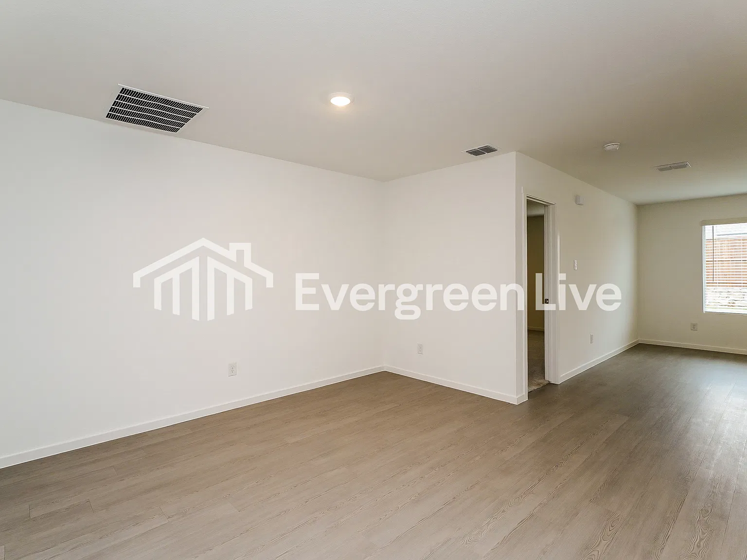 4 bed, 2.0 bath, 1760 sqft, $1,845 — Photo 4