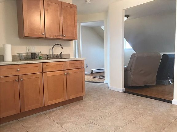 2nd image of 191 Nashua St APT 3