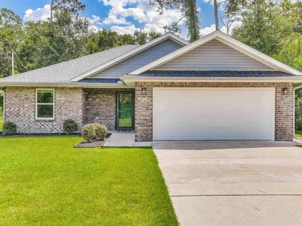 8200 Binkley St, Pensacola, FL 32514