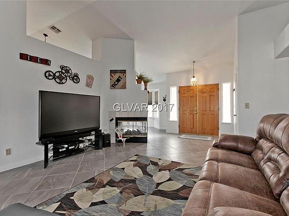4th image of 4328 Pageantry Falls Dr