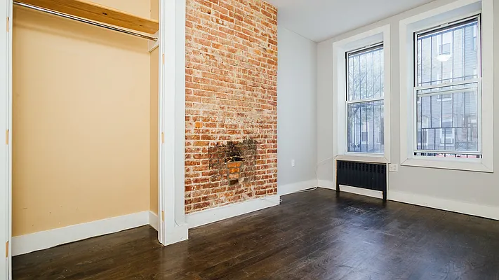 Rented by Nooklyn NYC LLC | media 1