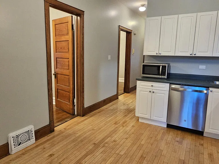 3727 N Wayne Ave #1 — Photo 14