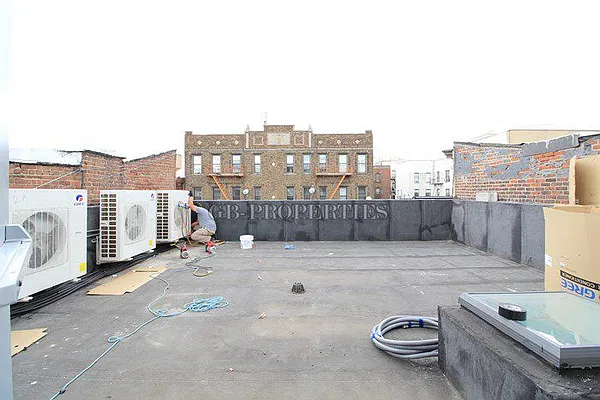 Rented by null | media 8