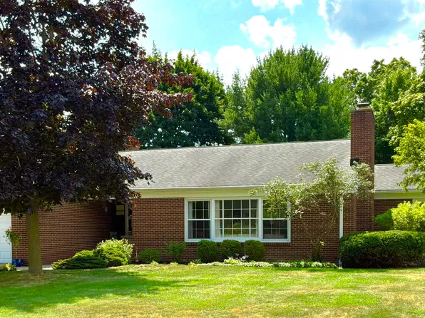 2220 McKinley St, Bay City, MI 48708