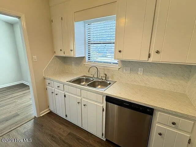 765 Colony Pl — Photo 5