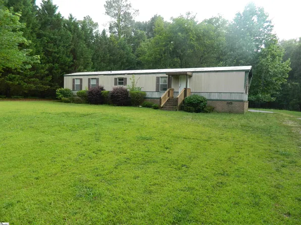 1186 S Main St, Cross Hill, SC 29332