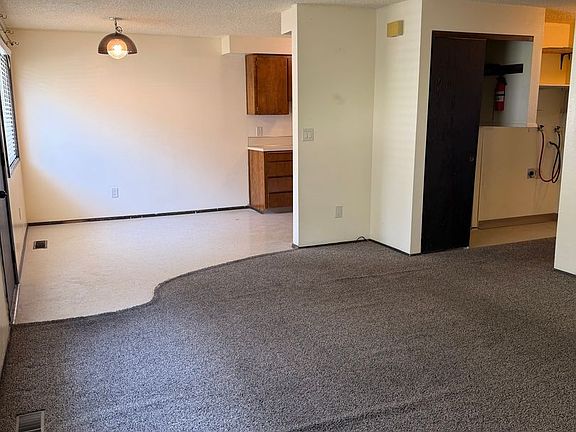 3rd image of 206 NW 14th St