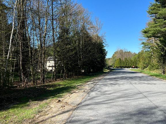 5th image of 104 Fay Lane