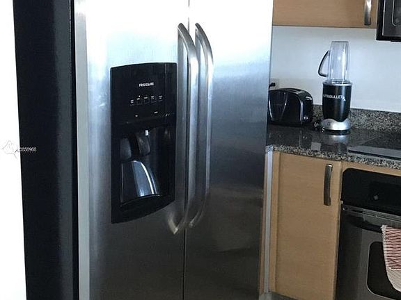 5th image of 2101 Brickell Ave APT 2603