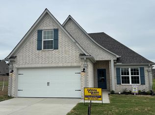 105 Woodland View Cir, Marion, AR 72364