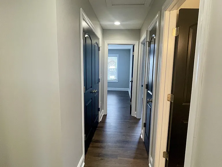 105 Emanuel Ct #1 — Photo 17