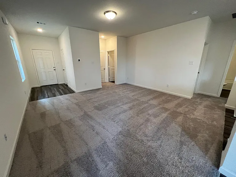 1710 Washington St — Photo 17