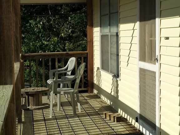 3rd image of 1914 Ponderosa Dr
